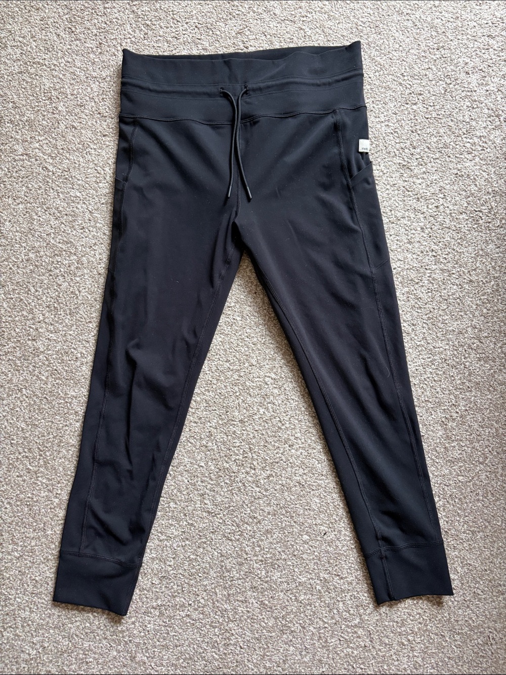 Vuori Black High-Rise Athletic Leggings with Drawstring